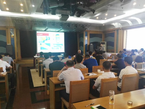 77a4316440dc4a889b907a14eb2ff7aa